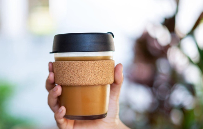 Use reusable coffee cups